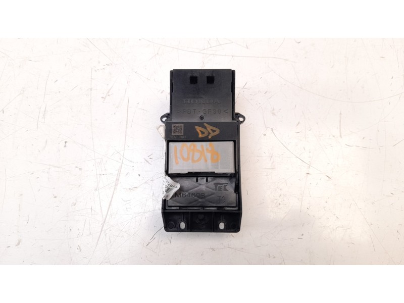 Recambio de mando elevalunas delantero derecho para honda civic lim.5 (fk) 1.0 vtec cat referencia OEM IAM 83545TGGF110BLK  3576