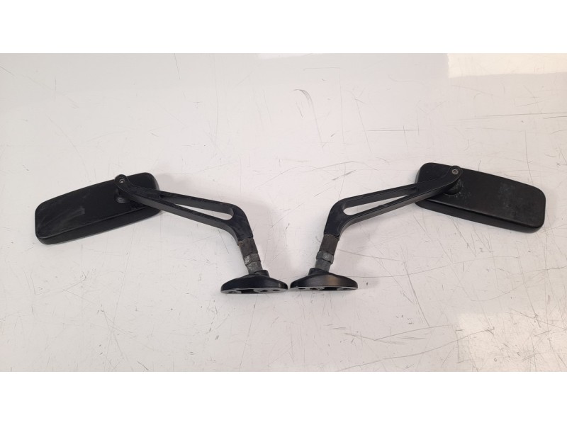 Recambio de retrovisor izquierdo para honda cbr 600 f / cbr 600 rr referencia OEM IAM 88110MEE003  