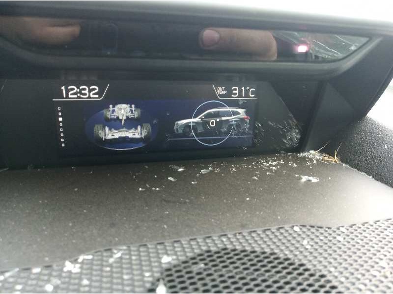 Recambio de pantalla multifuncion para subaru forester s5 / ske s5 referencia OEM IAM 4622009702  