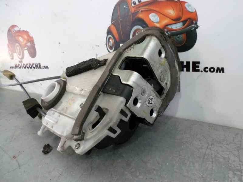 Recambio de cerradura puerta trasera derecha para toyota prius+ eco referencia OEM IAM   