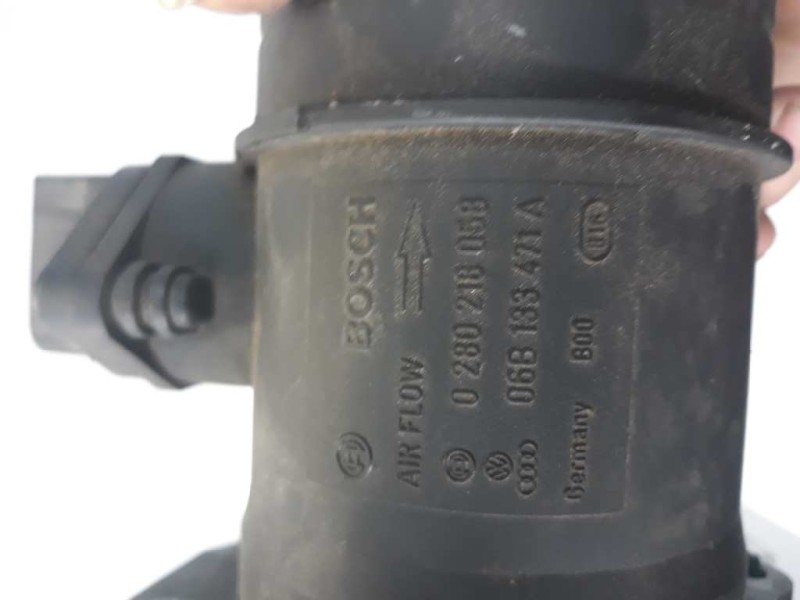 Recambio de caudalimetro para audi a4 berlina (8e) 2.0 sport edition referencia OEM IAM 06B133471A 0280218058 
