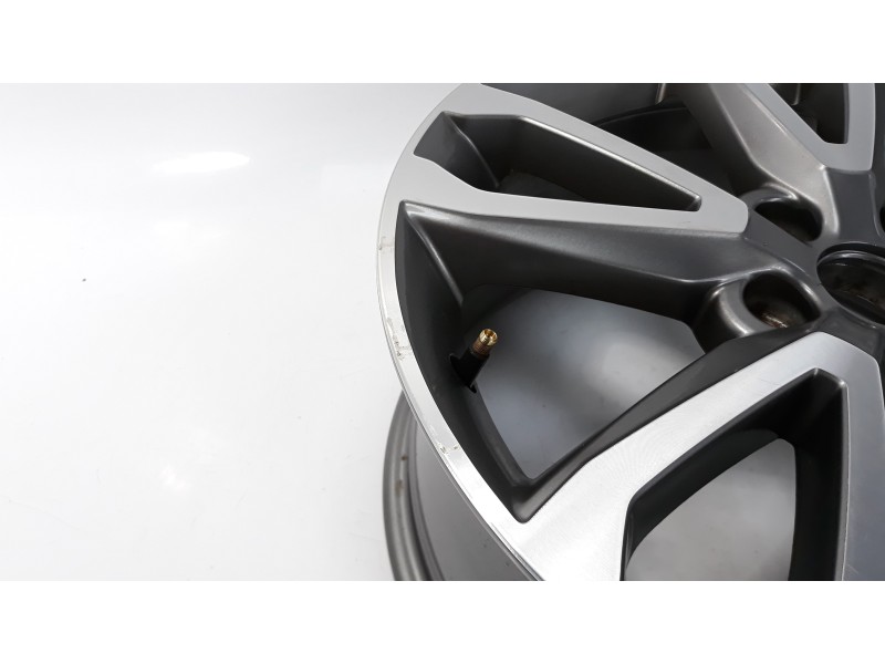 Recambio de llanta para hyundai santa fe (dm) 2.2 crdi cat referencia OEM IAM 18PULGADAS 529102W180 