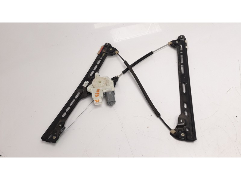 Recambio de elevalunas delantero derecho para citroen c4 picasso 1.2 12v e-thp referencia OEM IAM 9826076280 106075615 