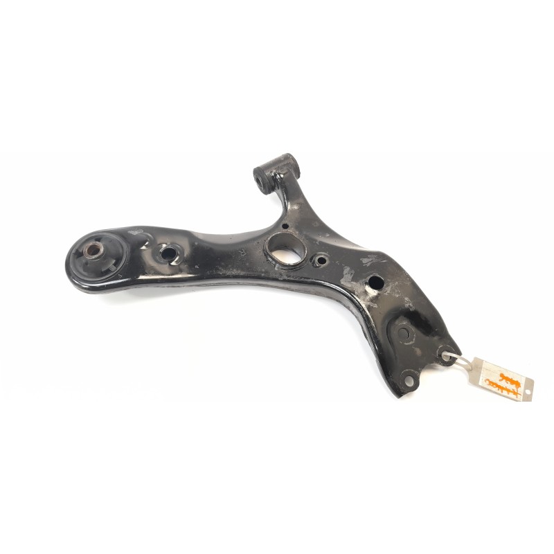 Recambio de brazo suspension inferior delantero derecho para toyota auris 1.4 turbodiesel cat referencia OEM IAM 4806802140 4305