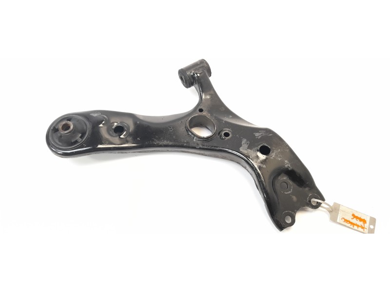Recambio de brazo suspension inferior delantero derecho para toyota auris 1.4 turbodiesel cat referencia OEM IAM 4806802140 4305
