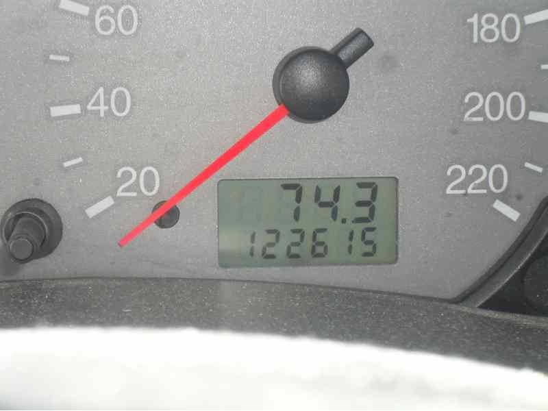 ford focus berlina (cak) del año 2003