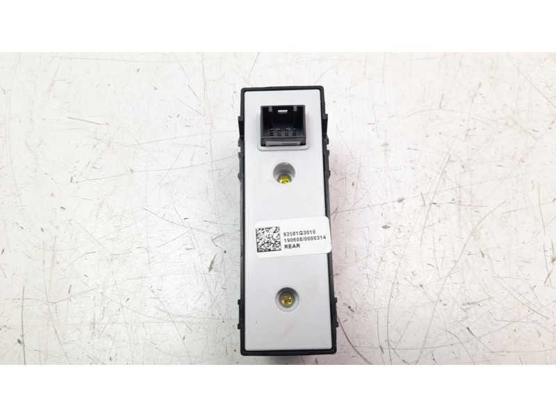 Recambio de mando elevalunas delantero derecho para hyundai i30 (pd) n line referencia OEM IAM 93581G3010  
