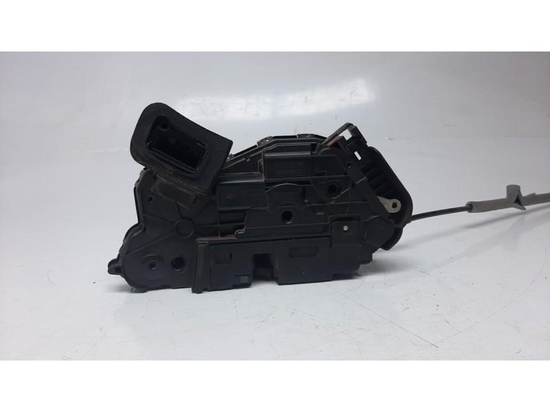Recambio de cerradura puerta delantera izquierda para volkswagen polo referencia OEM IAM 5TB837015A  