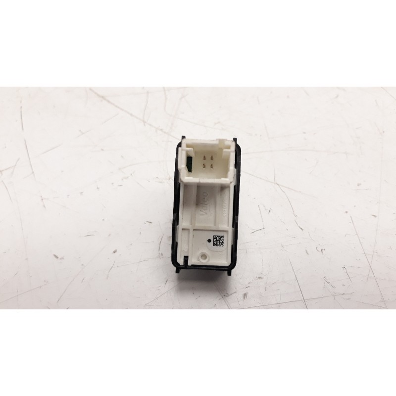 Recambio de mando elevalunas trasero derecho para citroen c4 picasso 1.2 12v e-thp referencia OEM IAM 96762292ZD IAF240007 