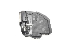 Recambio de cerradura puerta trasera derecha para toyota auris 1.4 turbodiesel cat referencia OEM IAM    2