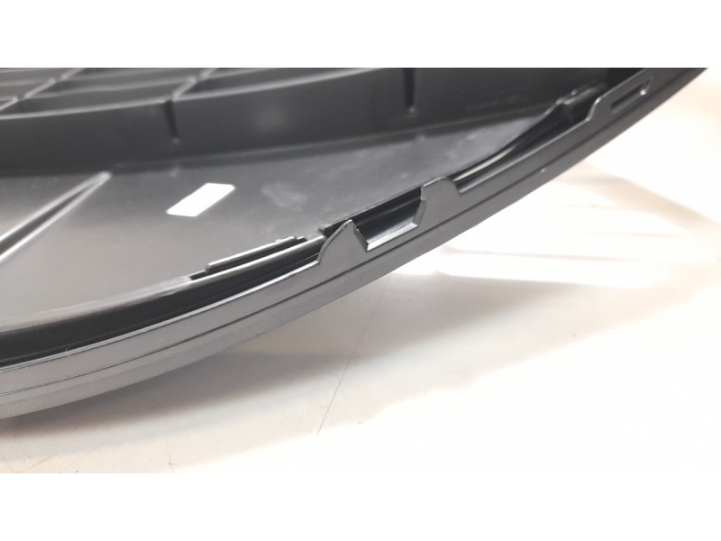 Recambio de rejilla paragolpes delantero para ford focus lim. (cb4) referencia OEM IAM 1497510 107104204 FD4262120