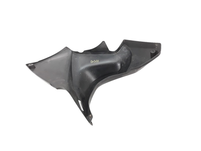 Recambio de moldura para bmw r 1250 rt referencia OEM IAM 46638382726  