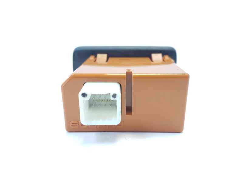 Recambio de sistema audio / radio cd para subaru forester s5 / ske s5 referencia OEM IAM 86257SJ040  