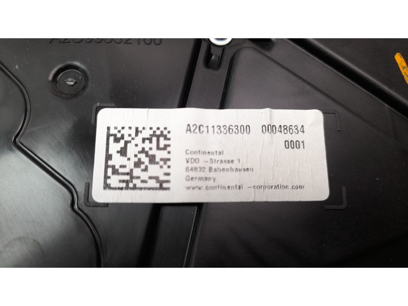 Recambio de cuadro instrumentos para volkswagen polo referencia OEM IAM 2G0920740A  