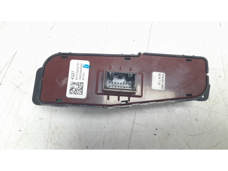 Recambio de mando multifuncion para hyundai i30 (pd) n line referencia OEM IAM 93701G4320  