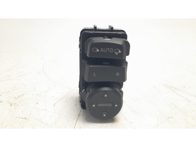 Recambio de mando retrovisor para hyundai i30 (pd) n line referencia OEM IAM 93530G3010  
