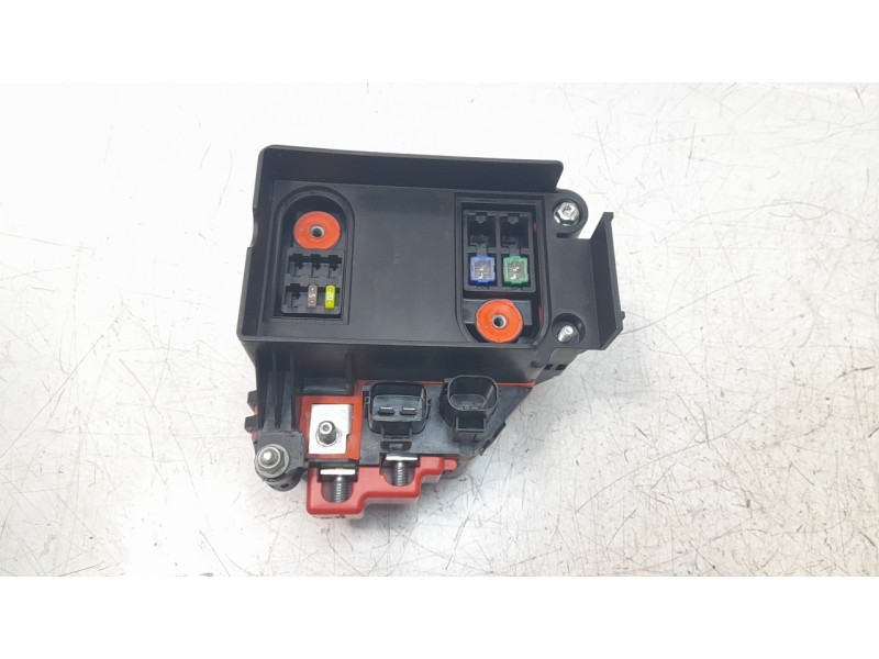 Recambio de caja reles / fusibles para jaguar xf 3.0 v6 diesel luxury referencia OEM IAM CX2314K131BC  
