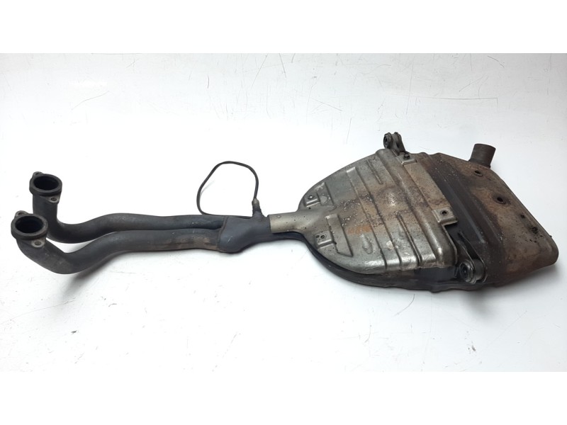 Recambio de colector escape para bmw c 600 sport referencia OEM IAM 18517725549  