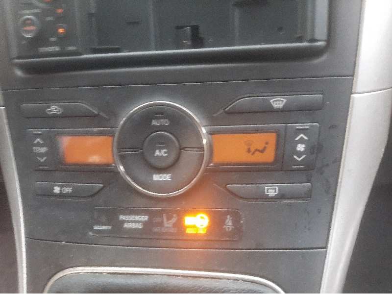 Recambio de mando climatizador para toyota auris 1.4 turbodiesel cat referencia OEM IAM 5590002321  