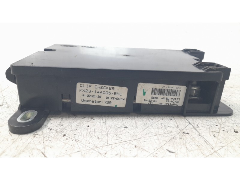 Recambio de caja reles / fusibles para jaguar xf 3.0 v6 diesel luxury referencia OEM IAM CX2314A075AA  