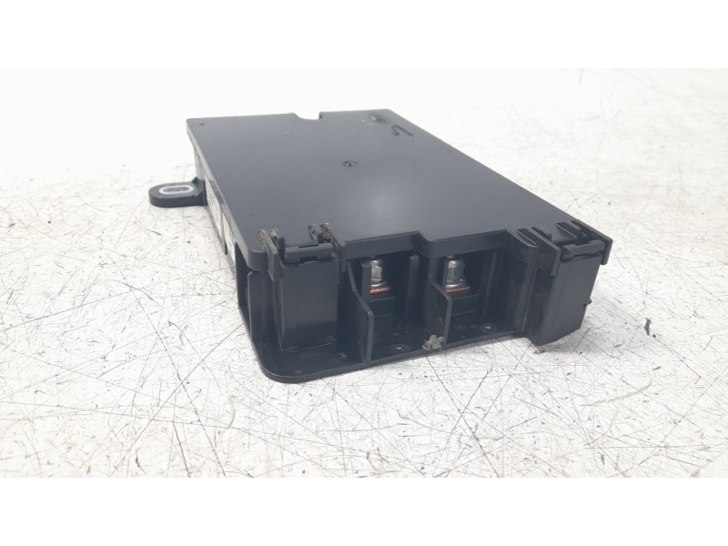 Recambio de caja reles / fusibles para jaguar xf 3.0 v6 diesel luxury referencia OEM IAM CX2314A075AA  