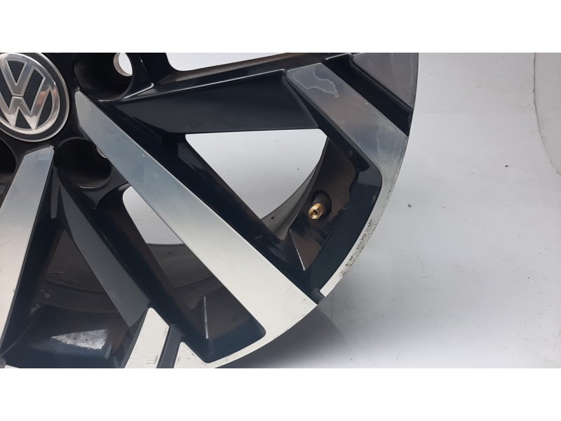 Recambio de llanta para volkswagen polo referencia OEM IAM 2G0601025T 16PULGADAS 