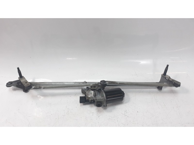 Recambio de motor limpia delantero para land rover discovery 4 2.7 td v6 cat referencia OEM IAM LR075581  