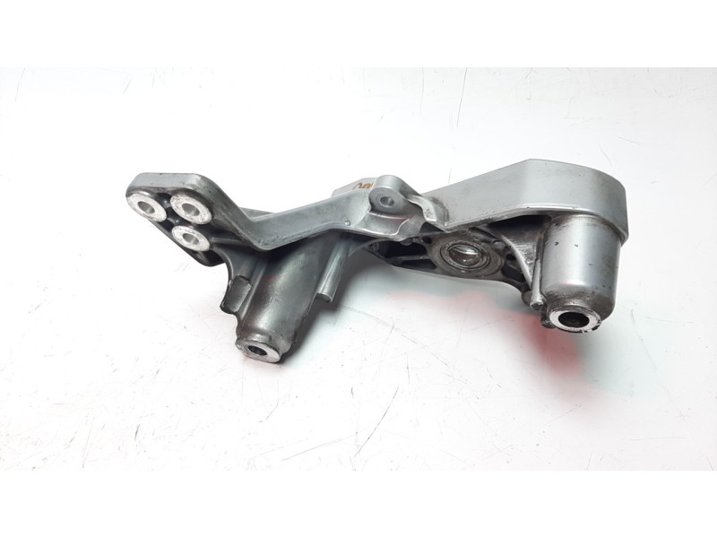 Recambio de estribo para bmw c 600 sport referencia OEM IAM 7725449  