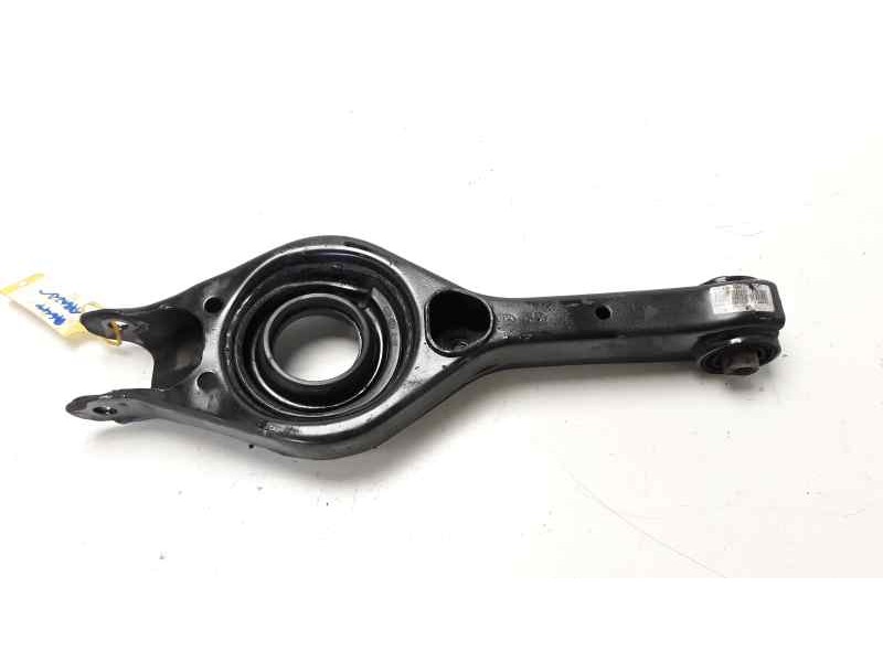 Recambio de brazo suspension inferior trasero izquierdo para hyundai ix35 comfort 2wd referencia OEM IAM 552102Y000  