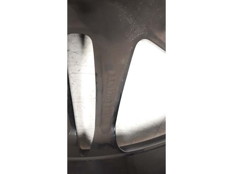 Recambio de llanta para mercedes-benz clase c (w204) coupe 2.1 cdi cat referencia OEM IAM 2044010704  