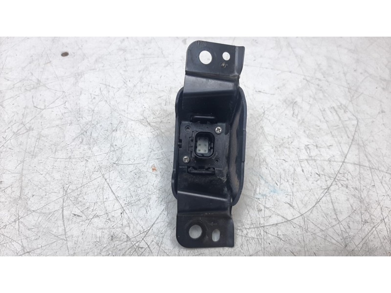 Recambio de camara vision frontal para toyota rav4 hybrid 4x2 advance referencia OEM IAM 8679042130  