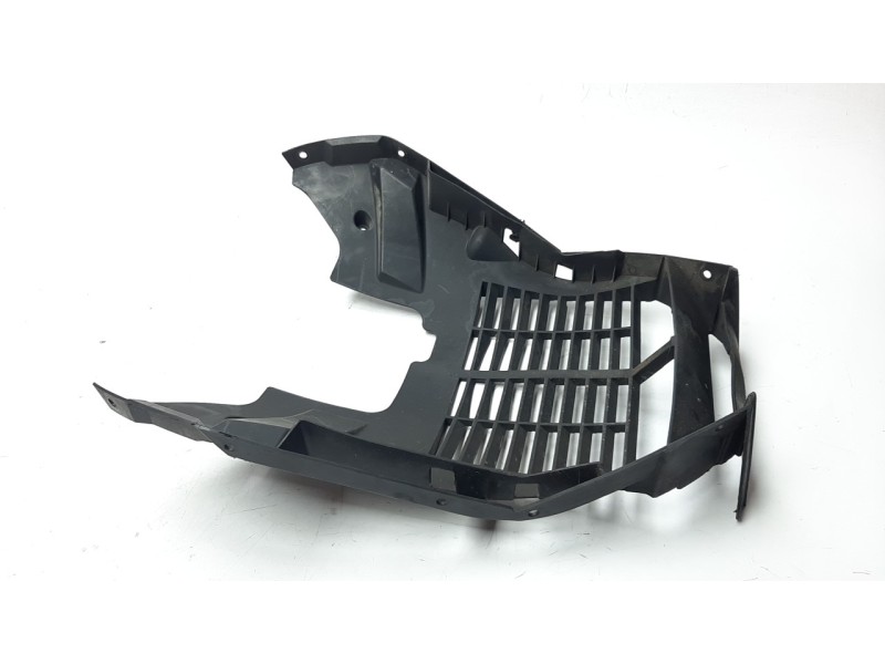 Recambio de moldura para bmw c 600 sport referencia OEM IAM 46637724897  