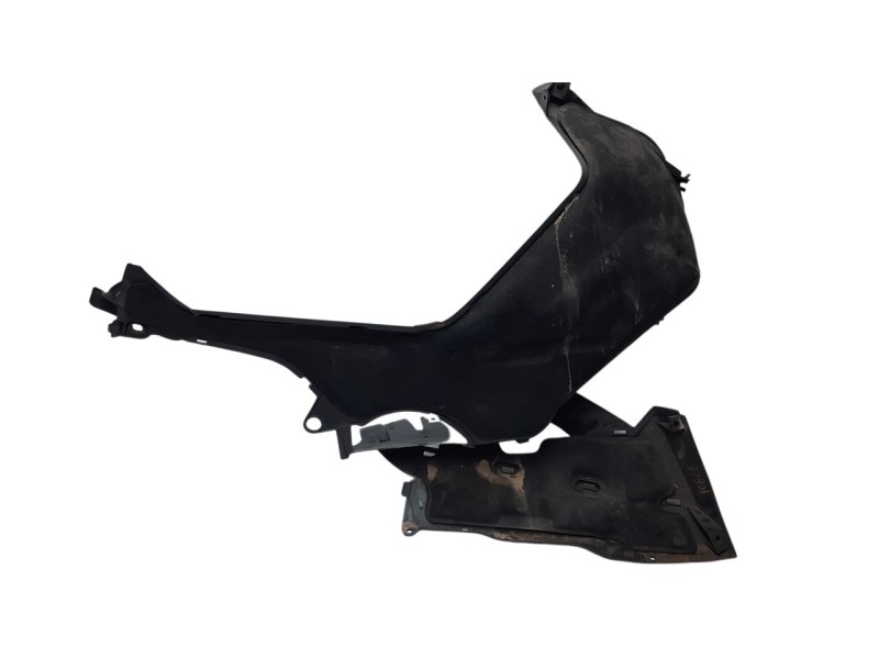 Recambio de moldura para bmw c 600 sport referencia OEM IAM 46637724895  