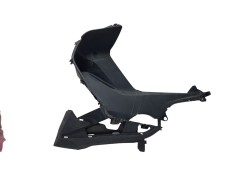 Recambio de moldura para bmw c 600 sport referencia OEM IAM 46637724895   2