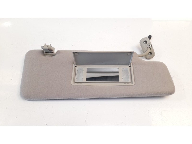 Recambio de parasol derecho para land rover discovery 2.7 td v6 cat referencia OEM IAM   