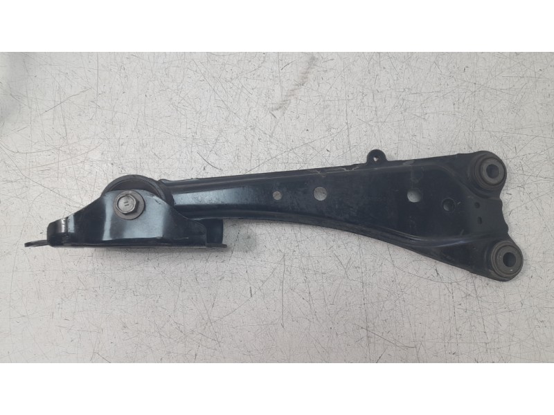 Recambio de brazo suspension inferior trasero derecho para lexus nx 2.5 16v cat (híbrido) referencia OEM IAM 4876078010  