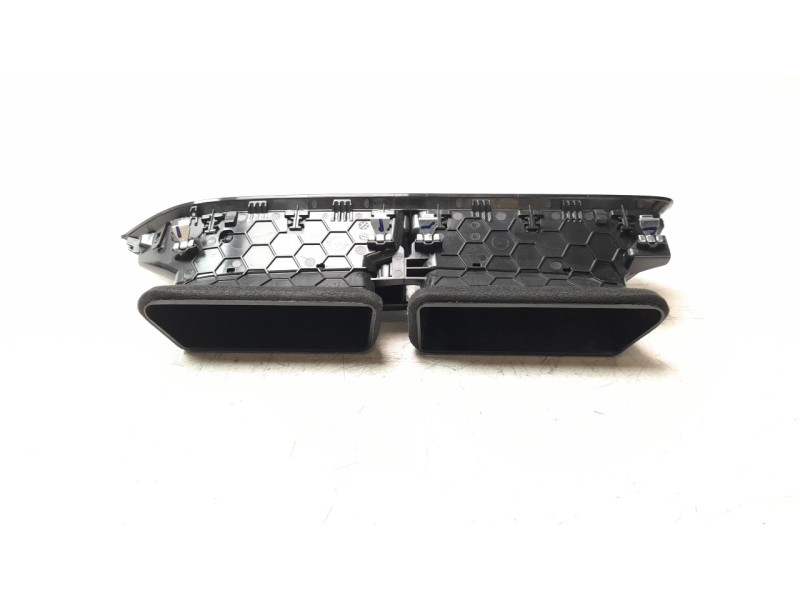 Recambio de rejilla aireadora para opel corsa f 1.2 referencia OEM IAM 39198627  