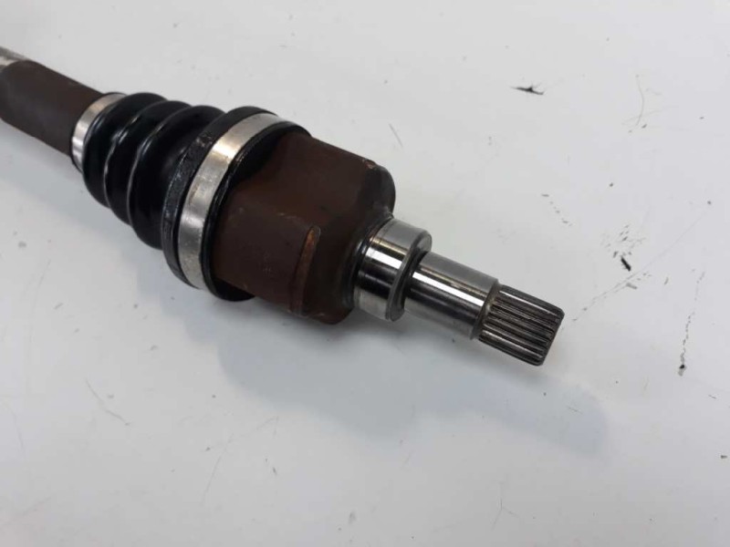 Recambio de transmision delantera izquierda para citroen c4 coupe lx referencia OEM IAM 9636786780 P1270 