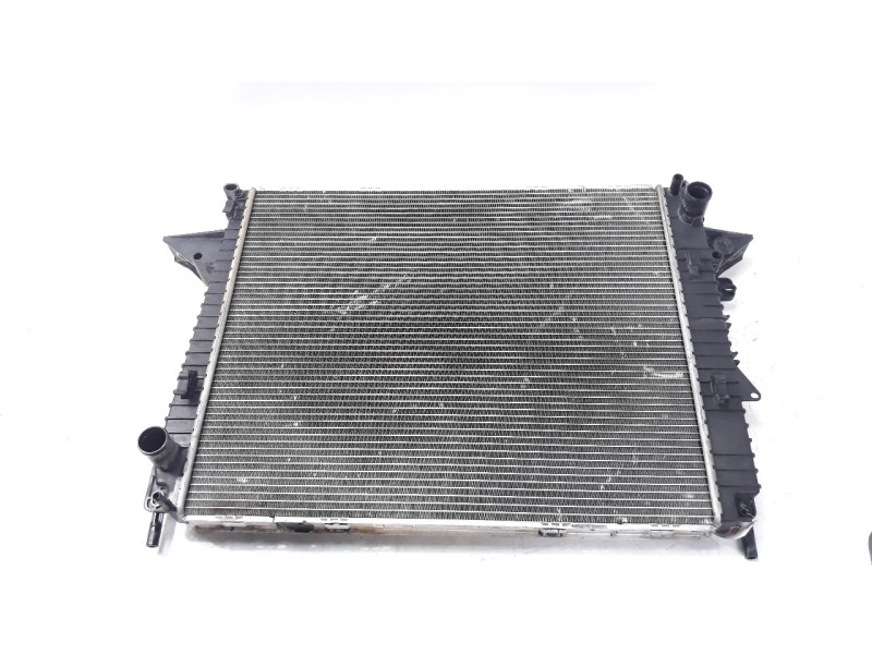 Recambio de radiador agua para land rover discovery 4 2.7 td v6 cat referencia OEM IAM AH228T000AA  