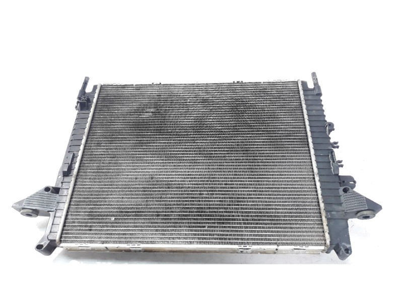 Recambio de radiador agua para land rover discovery 4 2.7 td v6 cat referencia OEM IAM AH228T000AA  