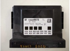 CAJA RELES / FUSIBLES 13506072 160602 