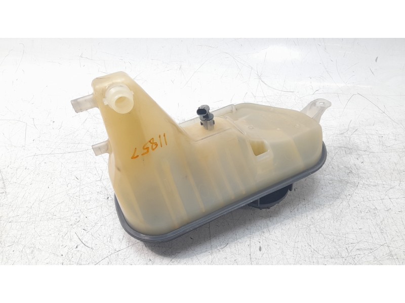 Recambio de deposito expansion para jaguar xf 3.0 v6 diesel luxury referencia OEM IAM C2D36878  