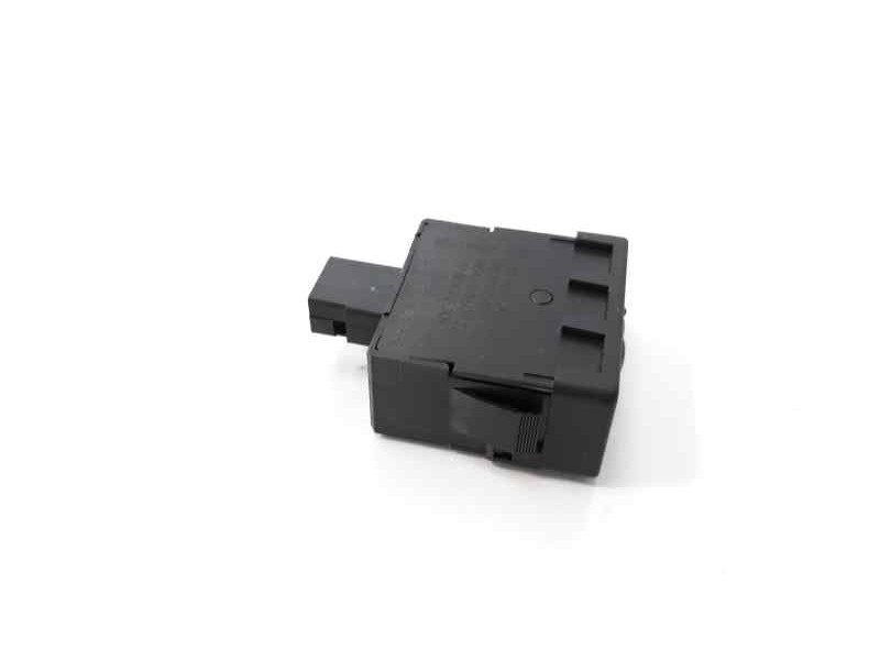 Recambio de interruptor para citroen berlingo station wagon live edition referencia OEM IAM 9638442277  