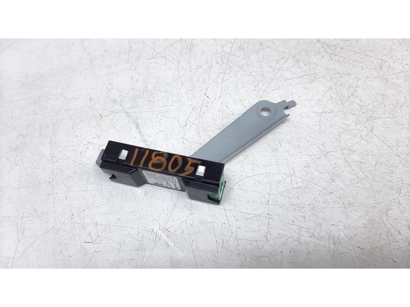 Recambio de modulo electronico para lexus ux (za10) 250h referencia OEM IAM 8630076110  