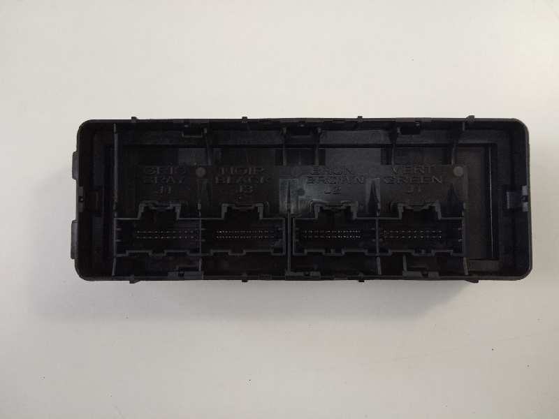 Recambio de centralita aire acondicionado para opel corsa e edition referencia OEM IAM 13479852  