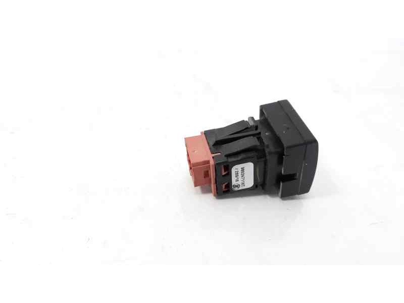 Recambio de interruptor para citroen berlingo station wagon live edition referencia OEM IAM 98024711XT  