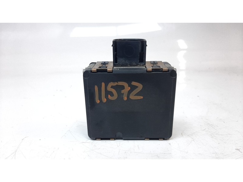Recambio de modulo electronico para hyundai kona 1.0 tgdi cat referencia OEM IAM J995655011 0203301728 