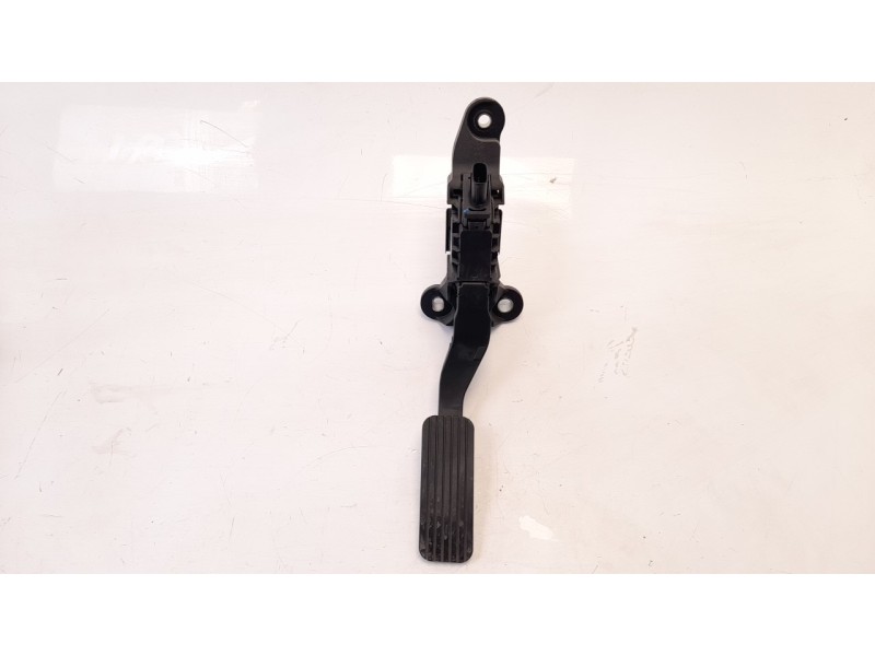 Recambio de potenciometro pedal para kia picanto (ja) 1.0 cat referencia OEM IAM 00136810  