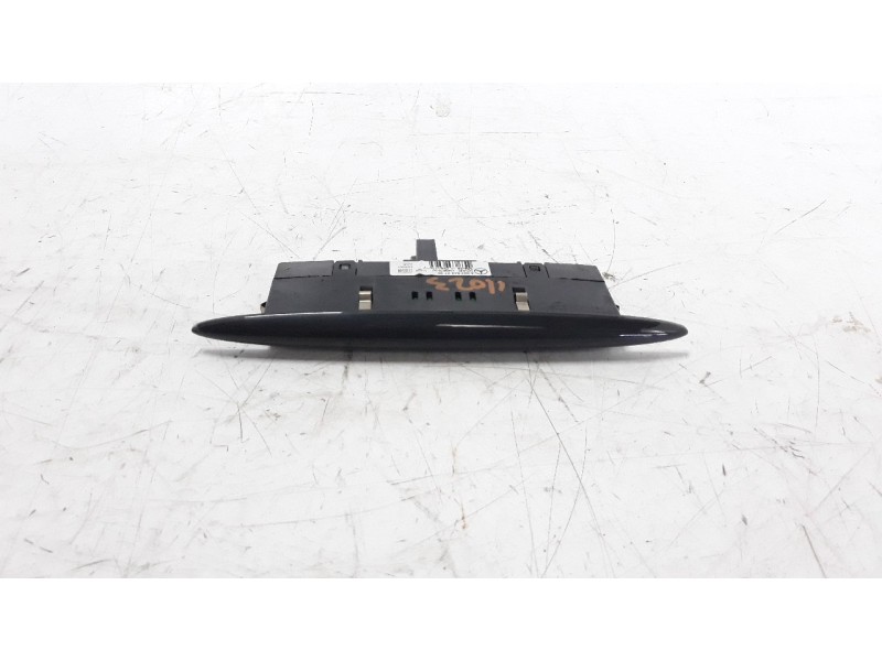 Recambio de pantalla multifuncion para mercedes-benz clase r (w251) r 300 cdi blueefficiency (251.021) referencia OEM IAM A00154