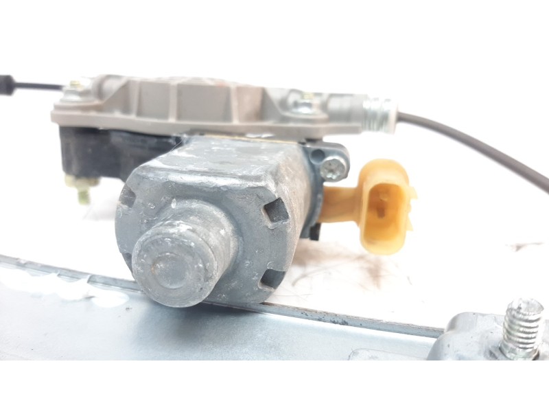 Recambio de elevalunas trasero derecho para kia rio (yb) 1.0 tgdi cat referencia OEM IAM 83402H8000  